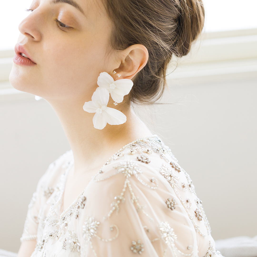 オルガブランカorgablanca ホワイト花モチーフアクセサリー 【公式通販】
