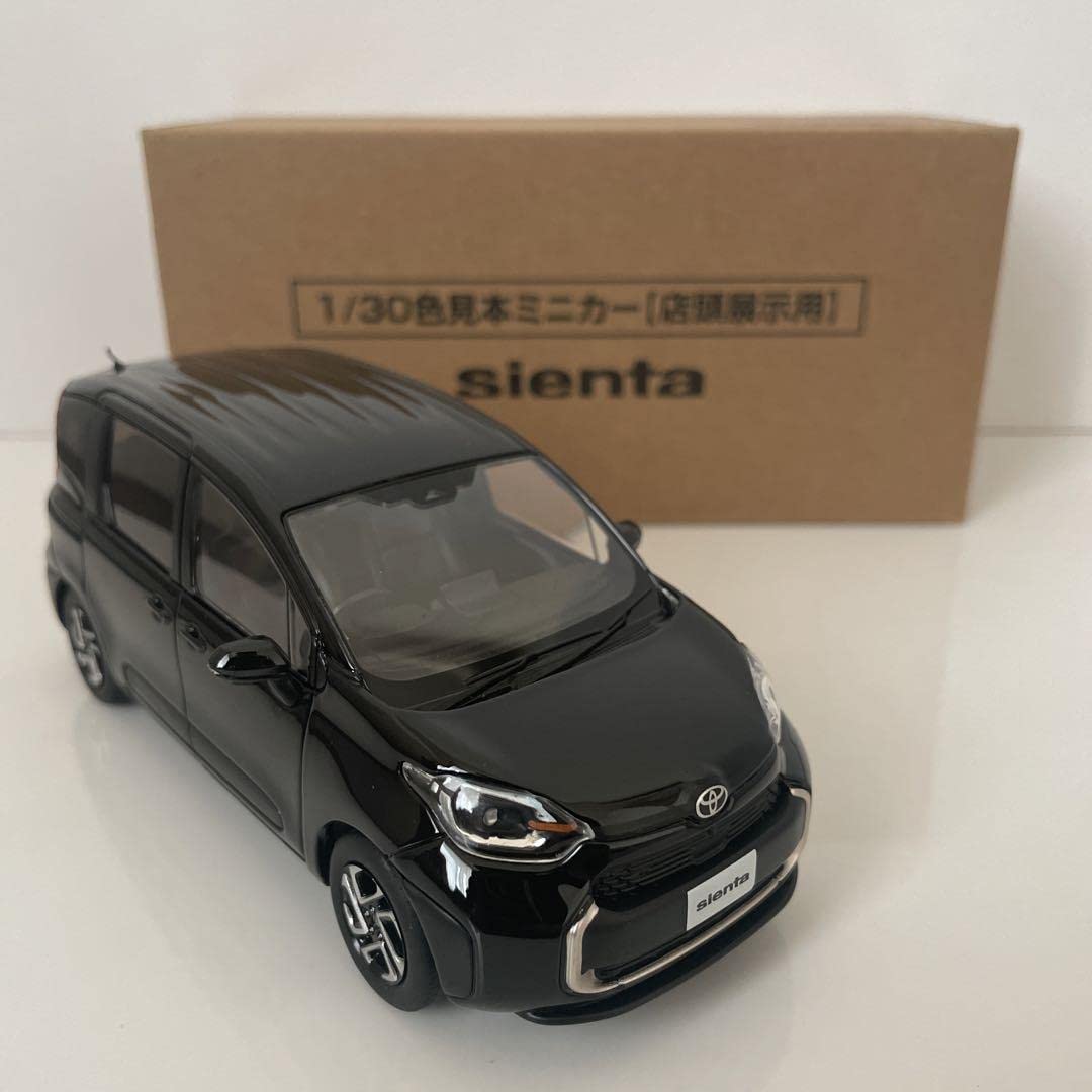 sienta シエンタ カラーサンプル 202ブラック ミニカー Amazon.co.jp