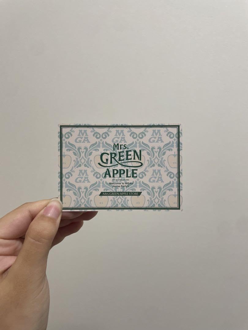 GREEN APPLE サイン入り集合写真 Amazon.co.jp: ミセスグリーン