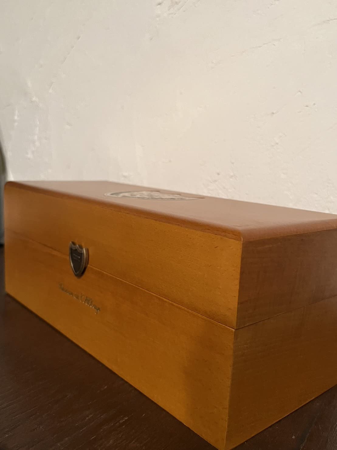 Amazon.co.jp: ドンペリニヨン (ドンペリ) レゼルヴ ドゥ ラベイ