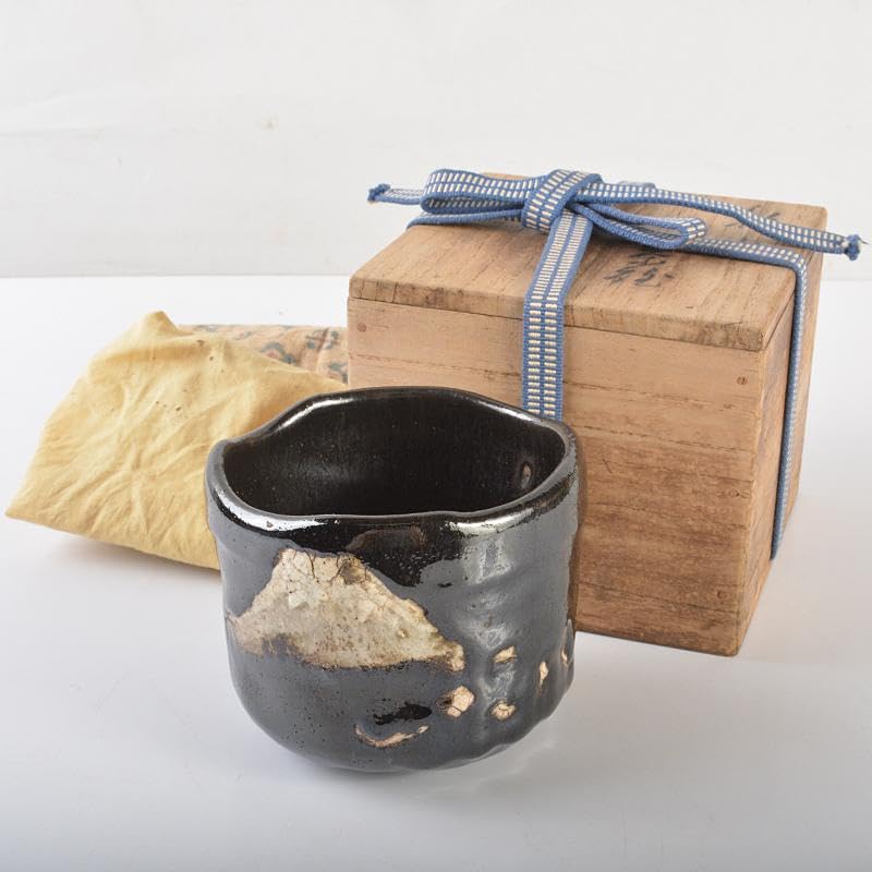 茶道具 尾形乾山造 富士図 黒筒茶碗 極め箱 M R6620 茶道具 尾形乾山造