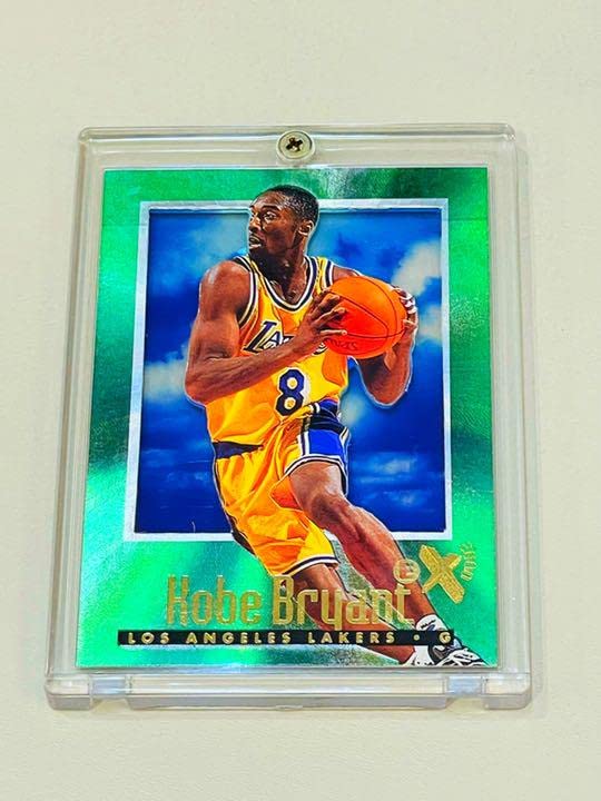 NBA カード コービー・ブライアント KOBE BRYANT 4 RC NBA カード