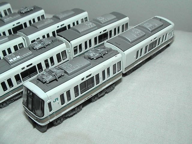 Bトレ 221系 体質改善車6両