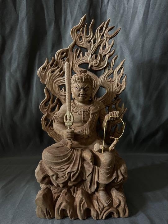 高32cm 仏教工芸品楠材製極上彫井波木彫仏像不動明王座像