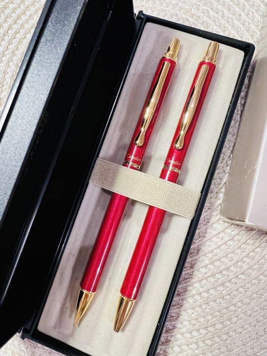 Amazon | パイロット カヴァリエ レッド シャーペン ボールペン 廃盤