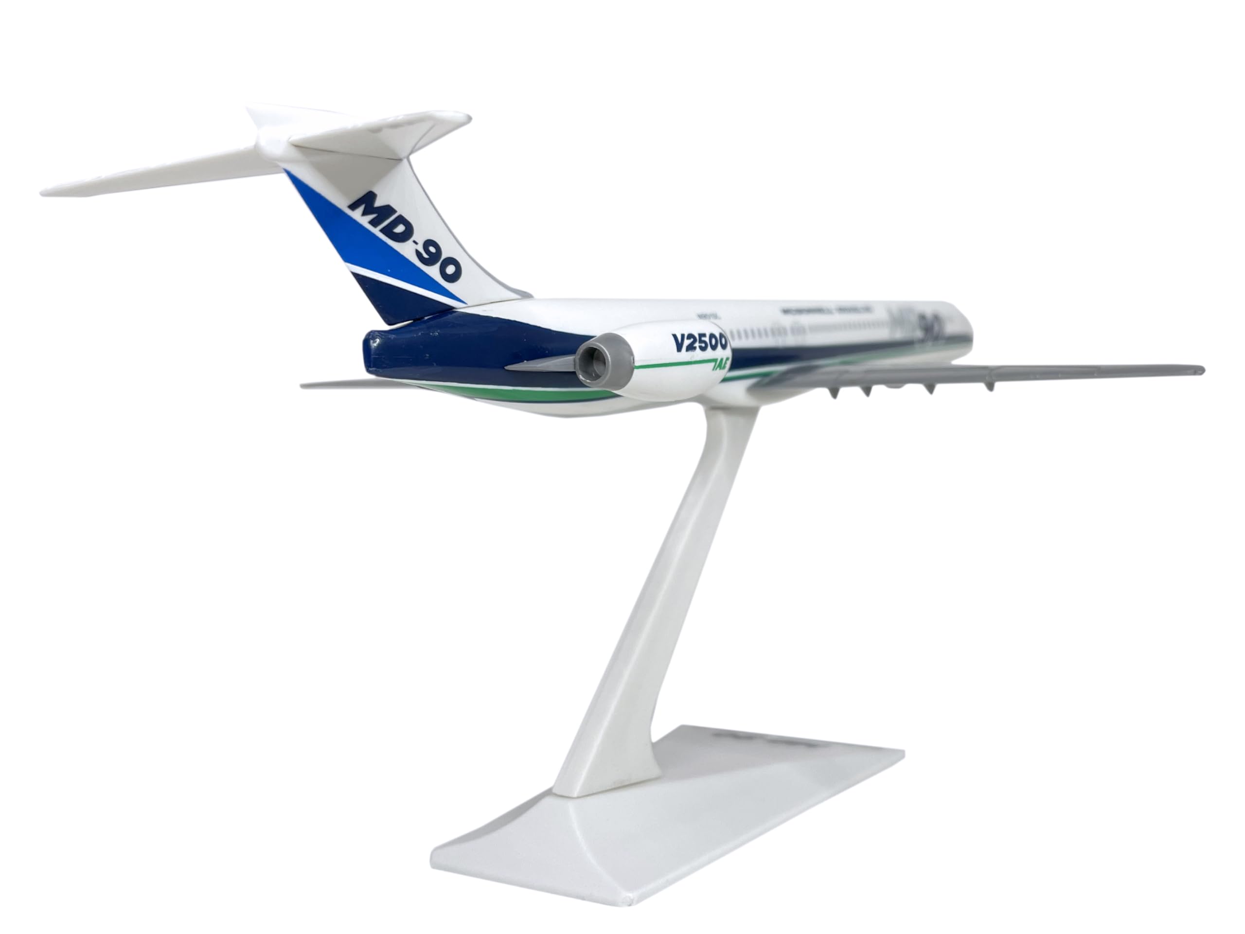 JA S旅客機MD-90 スケール1:200 Amazon.com: Flight Miniatures
