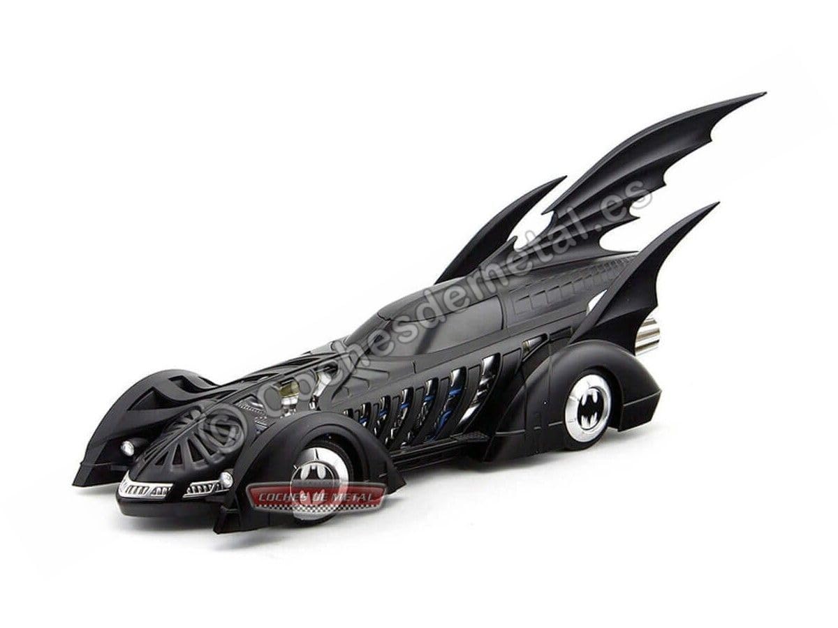 1/18 バットモービル 1995 バットマン 合金車 ミニカー Amazon.co.jp