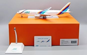 Amazon.co.jp: 1:200 JAS 日本エアシステム B777 レインボーセブン JAL