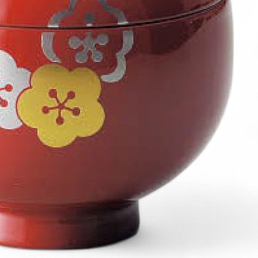 古美術品蔵から縁起の良い3羽の鶴が松、竹、梅の華を咥えて優雅に飛ぶ