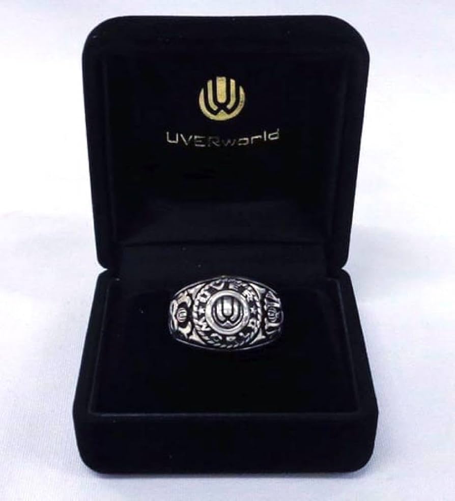Amazon.co.jp: UVERworld カレッジリング FC限定 : おもちゃ