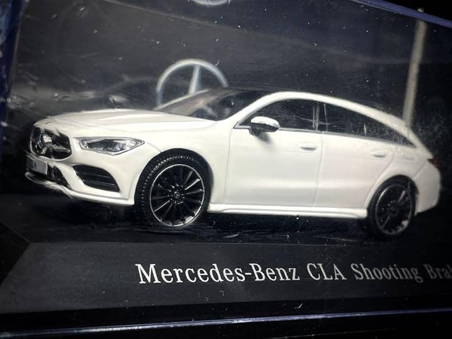 Amazon | スパーク 特注 1/43 メルセデス ベンツ CLA シューティング