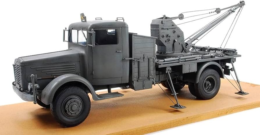 Amazon.com: AFV Club Bussing NAG with Crane Model Kit (1/35 Scale