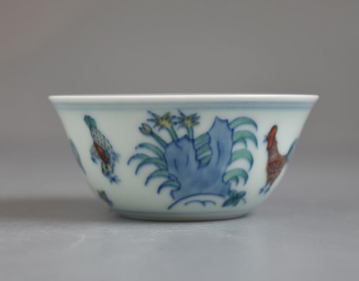 ♢中国 古い倣古品 チキンカップ 大明成化年製 染付色絵 闘彩鶏図 茶碗