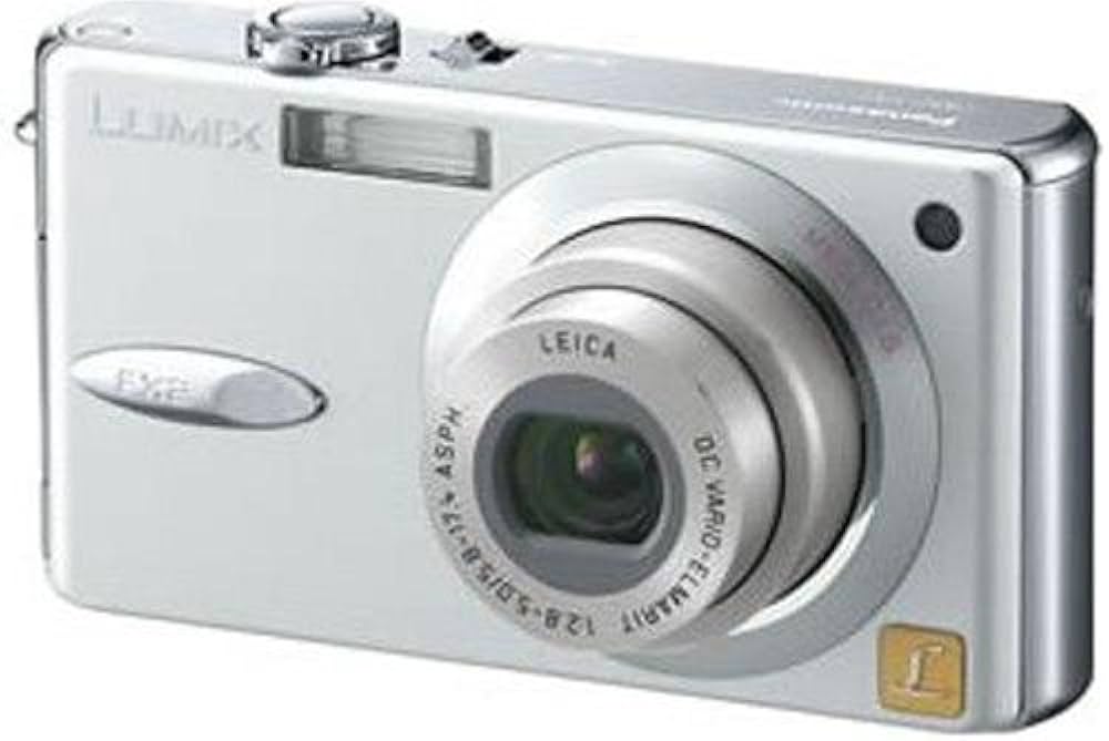 Amazon.co.jp: Panasonic Lumix FX2 Silver DMC-FX2-S : Electronics
