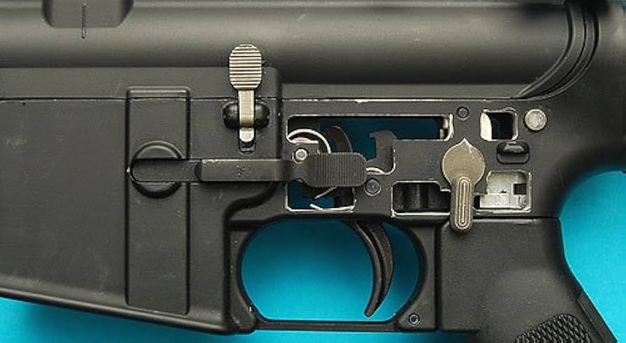 M4 トイガン 光学サイト付き ハードケース PTW すべてカスタマイズ M4