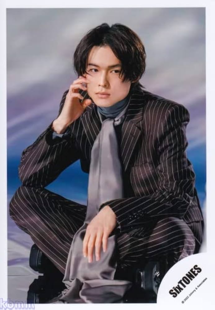 SixTONES 公式写真 松村北斗