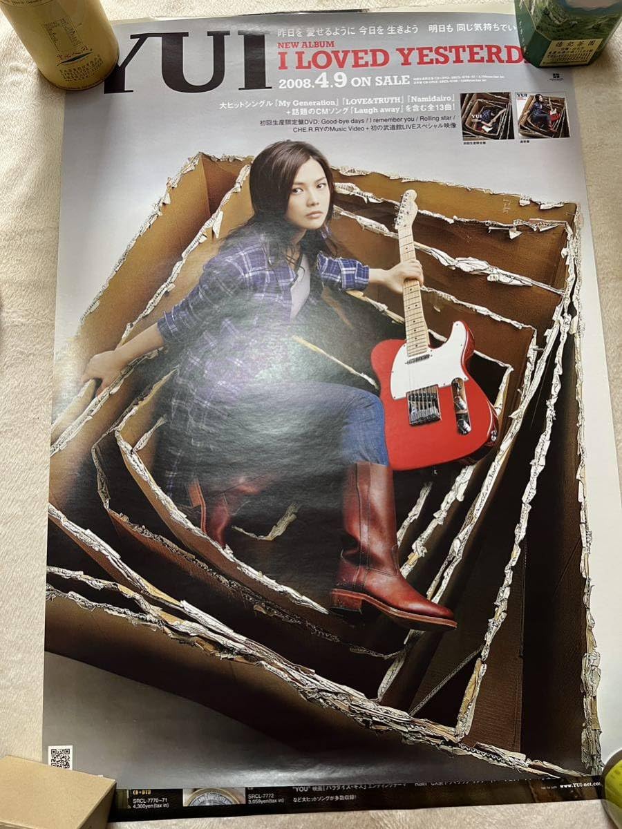 YUI CHE.R.RY 販促B2ポスター YUI CHE.R.RY 販促B2ポスター Amazon.co