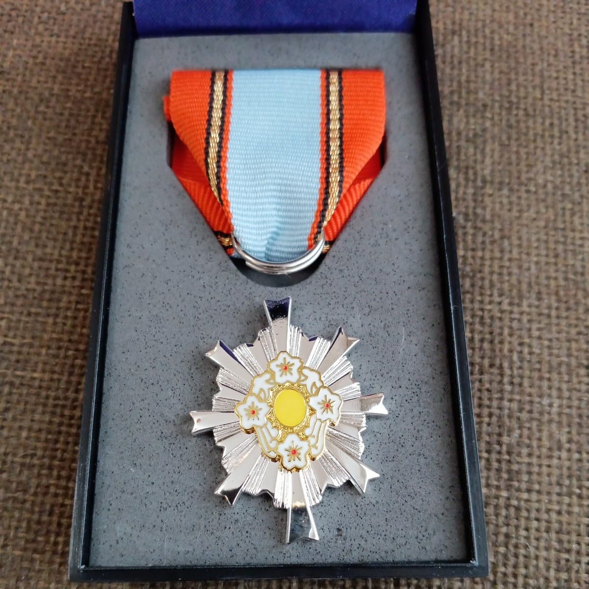 自衛隊第3級防衛功労賞 自衛隊第3級防衛功労賞 第三級防衛功労章（7号