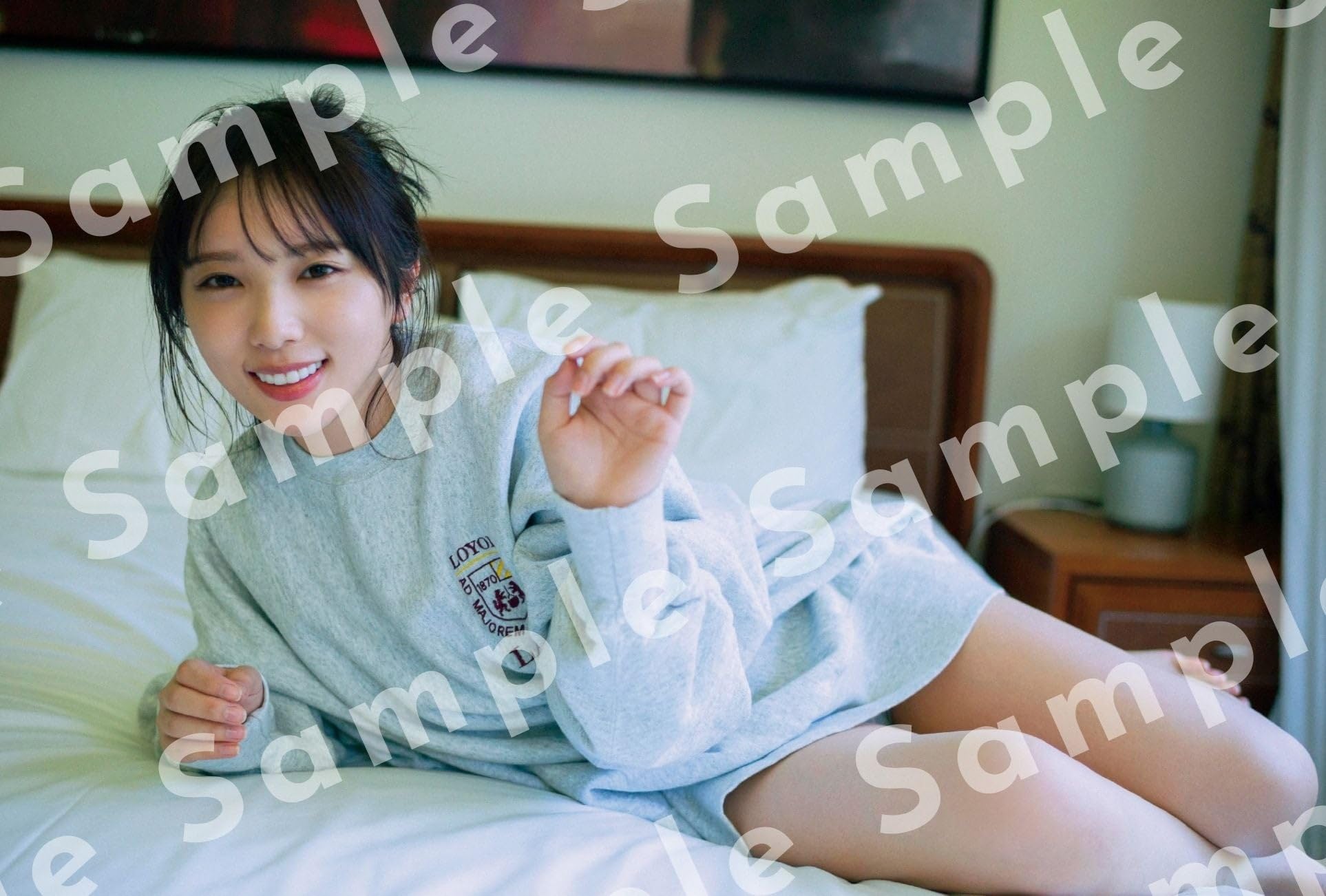 のぎBOX A/W与田祐希 フォトTシャツ＆モバカ のぎBOX A/