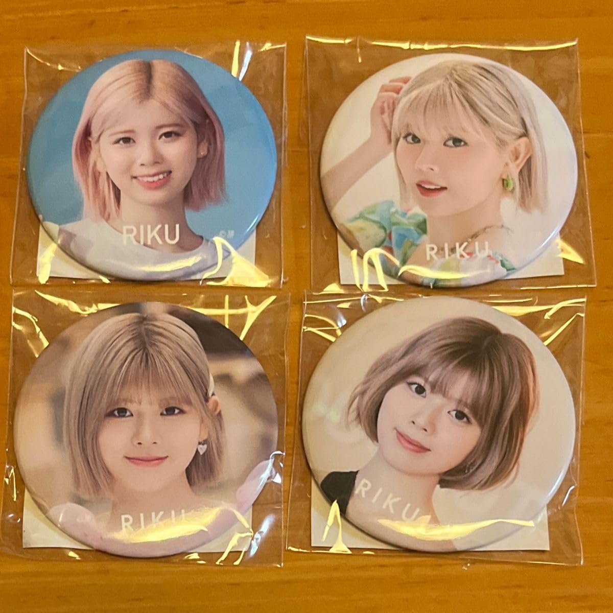 NiziU ミイヒ 缶バ まとめ売り スタジアム NiziU ミイヒ 缶バッチ17個