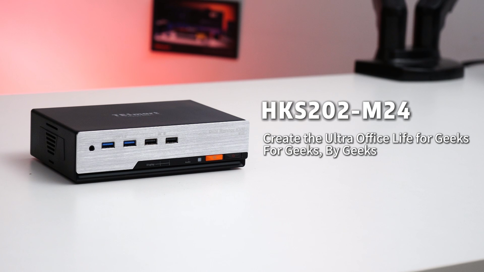 ほぼ新品】8K対応デュアルモニターKVM｜TEsmart HKS202-M24 2-Port