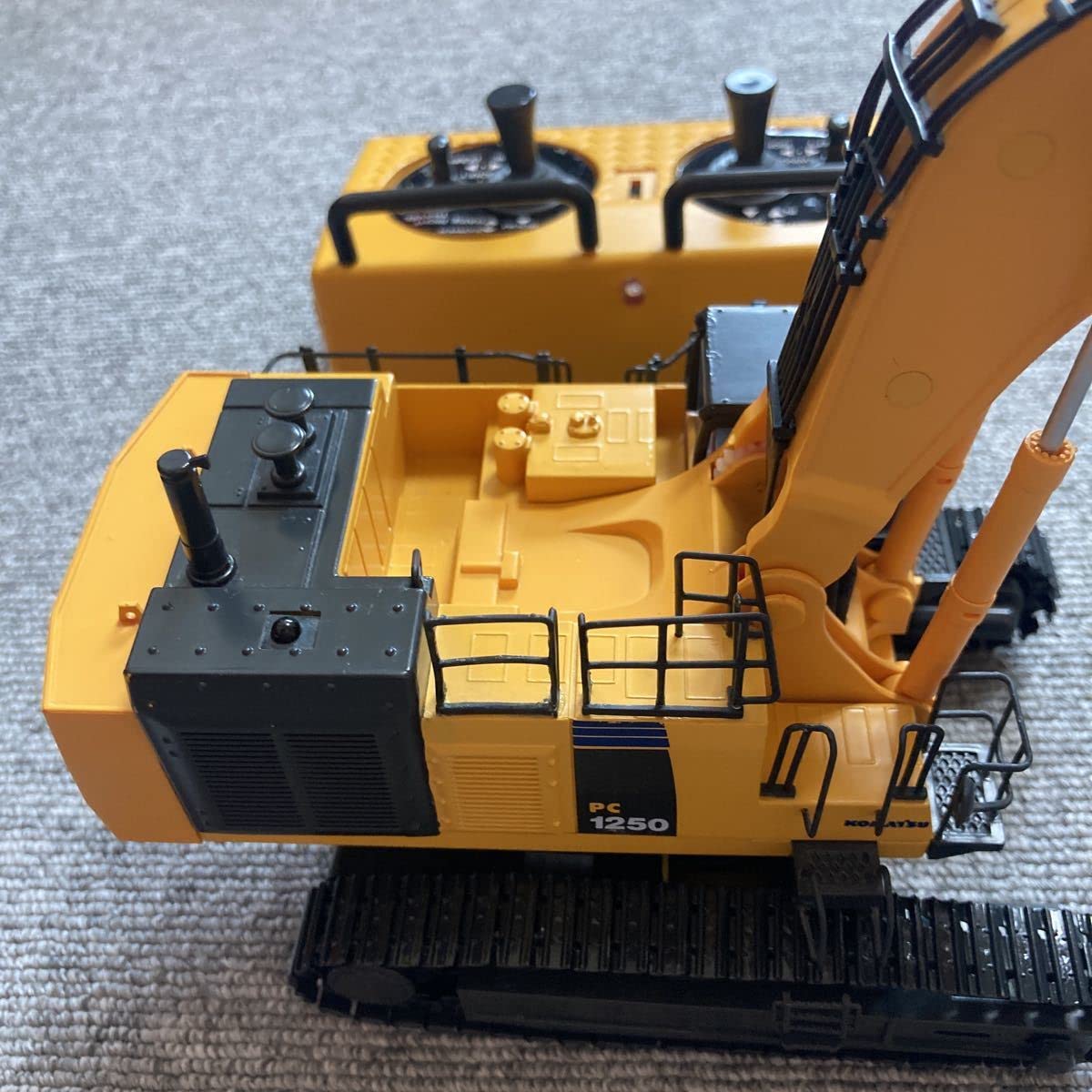ラジコン PC1250-8 HG 油圧ショベル RC パワーショベル ユンボ 建機