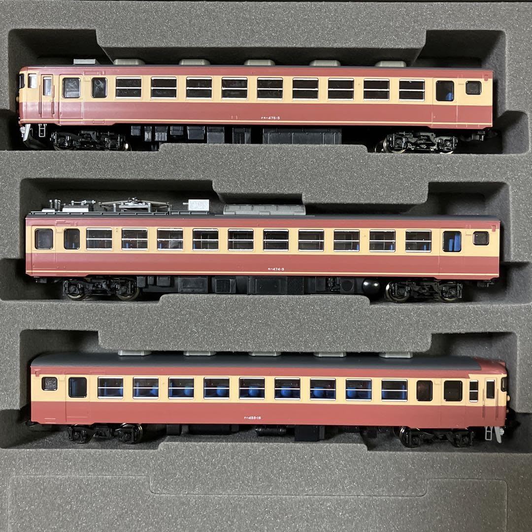 お買い得品 【】鉄道模型 1/150 JR 475系電車 JR・九州・復活国鉄色 3