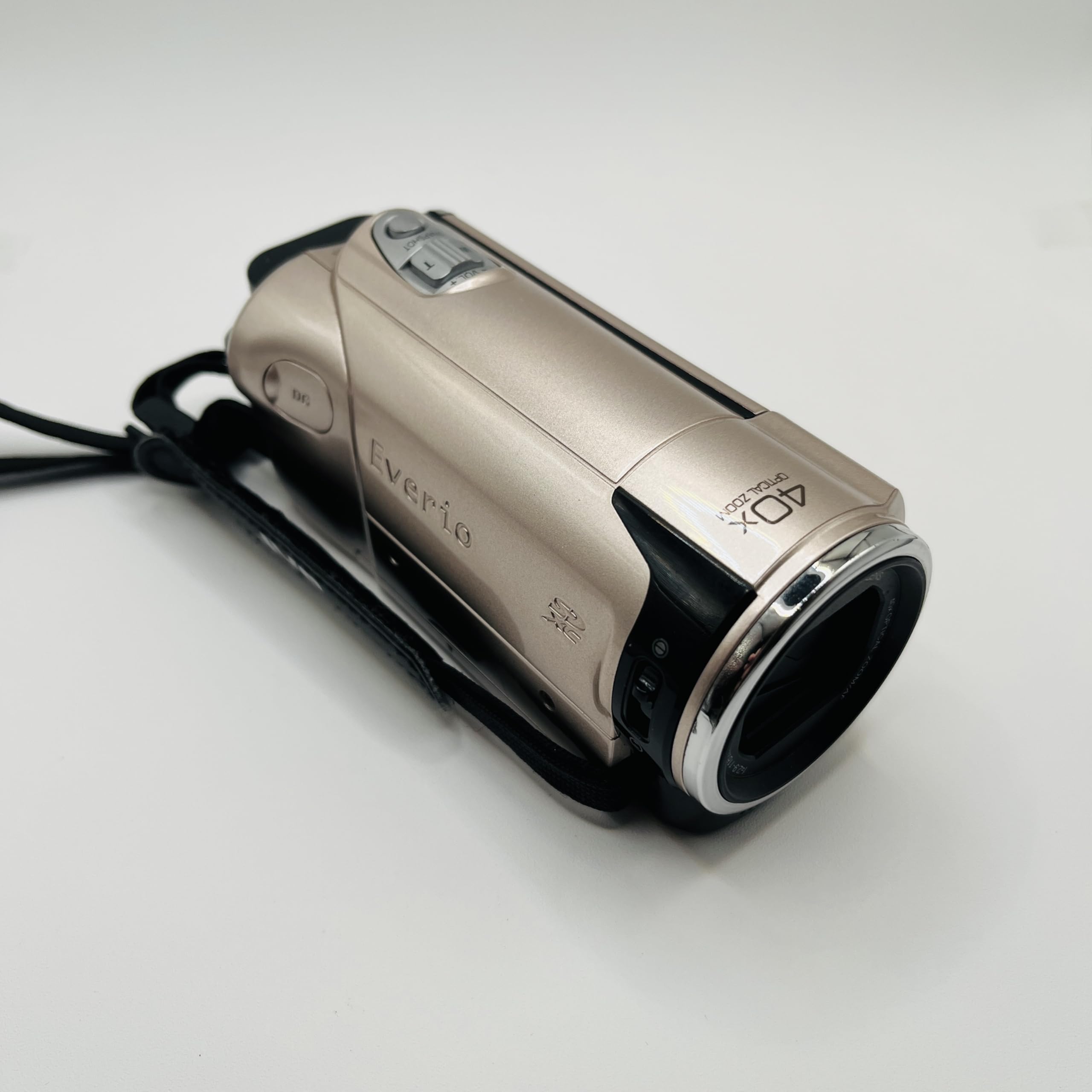 ビデオカメラ エブリオ Everio GZ-HM670 専用ポーチ付 ビデオカメラ