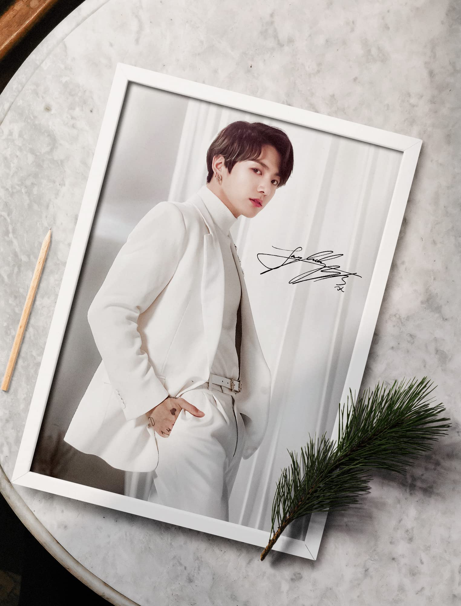 BTS jungkook 額縁 BTS 防弾少年団 JUNGKOOK フォトフレーム A4 額縁 +