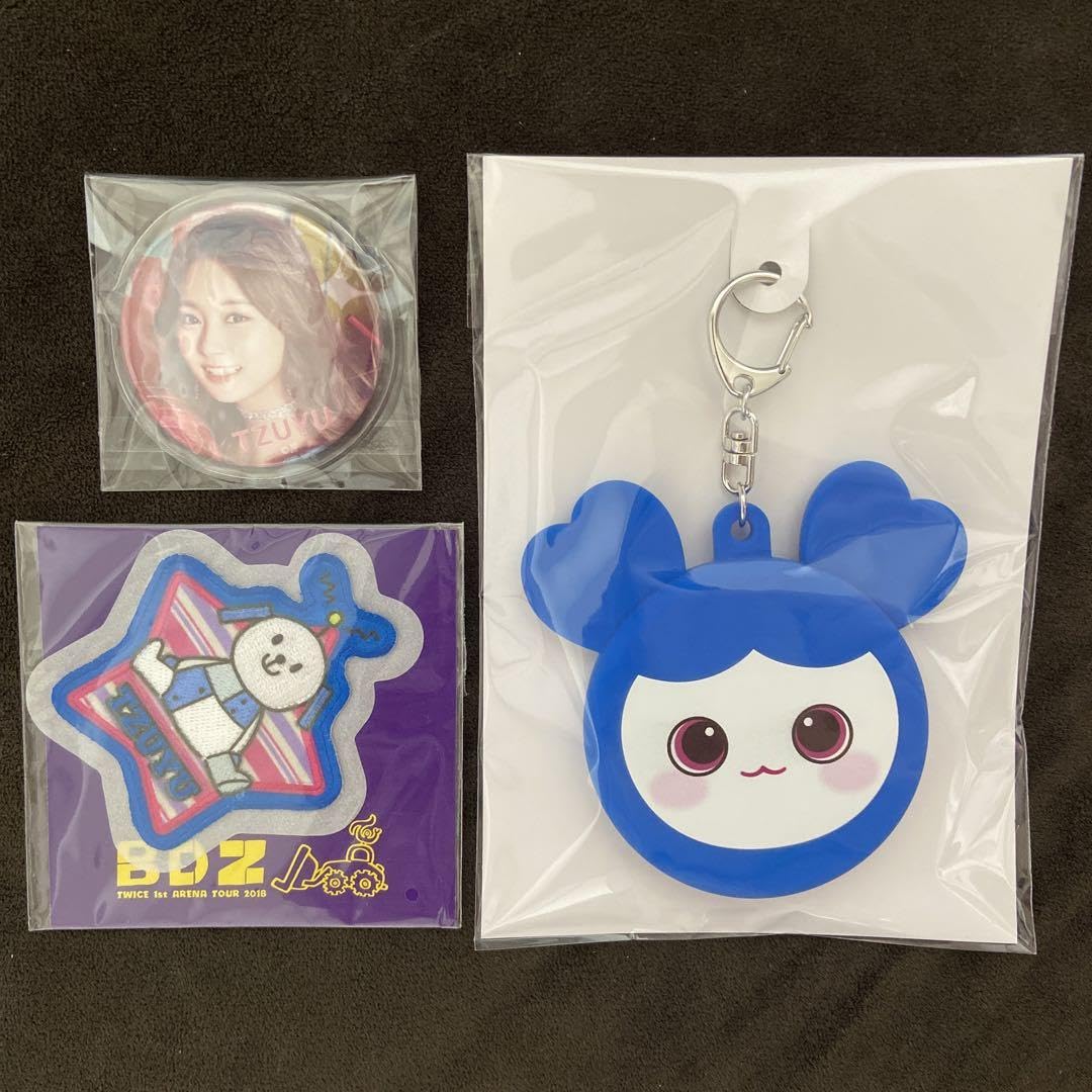 TWICE ツウィ トレカ 缶バッチ ラントレ キーホルダー TWICE ツウィ