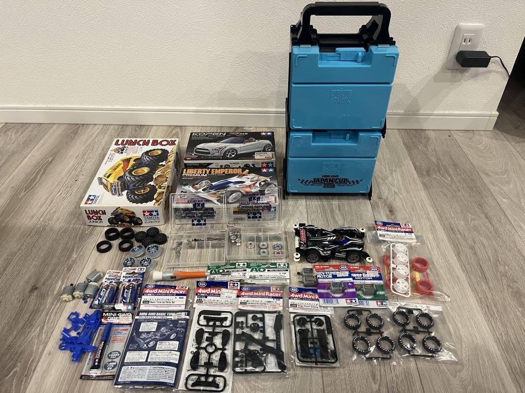 ミニ四駆 引退セット車両5台とパーツ・工具収納セット TAMIYA ミニ四駆