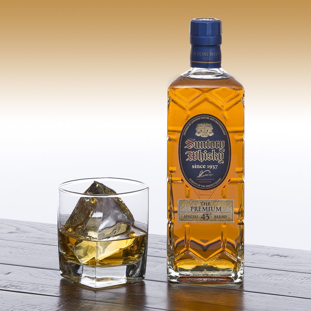 Amazon.co.jp: サントリー プレミアム角瓶 [ ウイスキー 日本 700ml