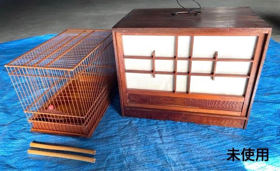 メジロ籠と6羽収納寝箱のセット。