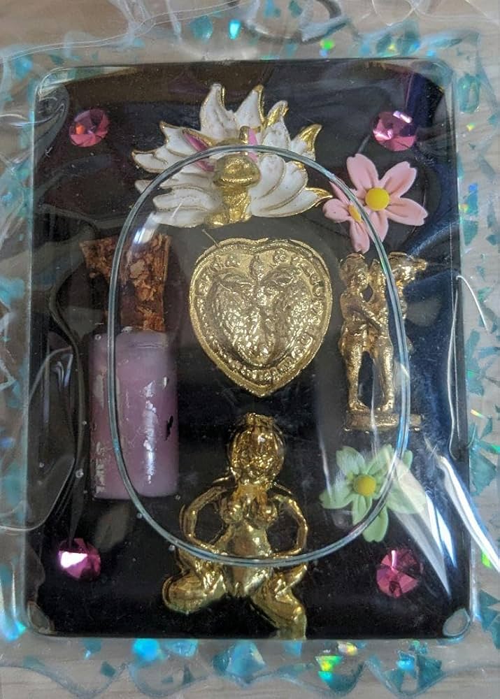 美品！プラクルアン タイのお守り 女性 恋愛運 【公式通販】