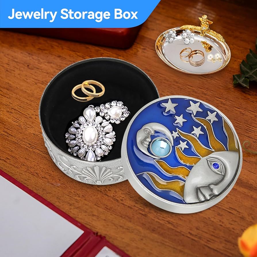 Amazon.com: Agatige Round Jewelry Box, Vintage Star Moon Pattern