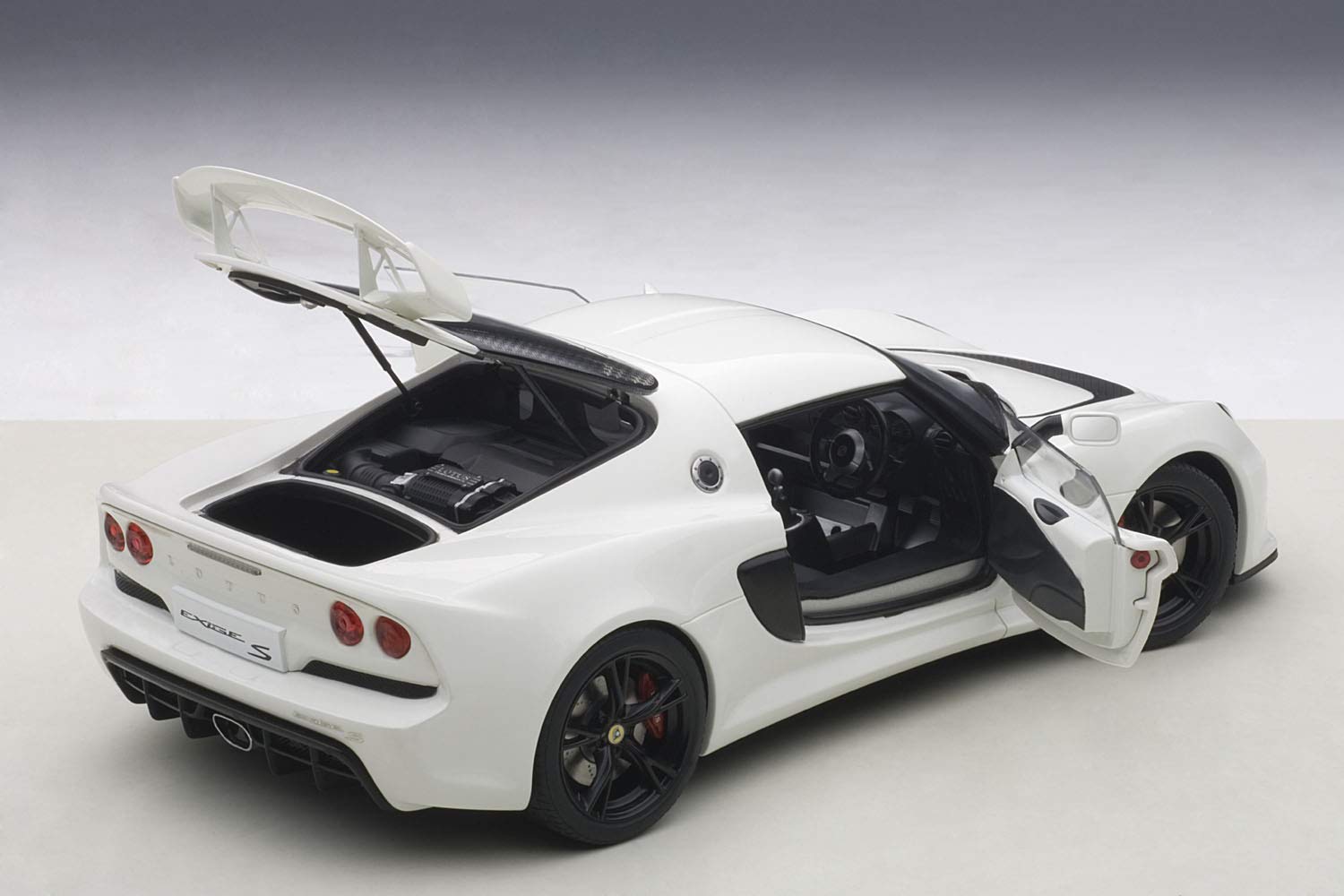 Amazon | AUTOart 1/18 ロータス エキシージ S ホワイト 完成品