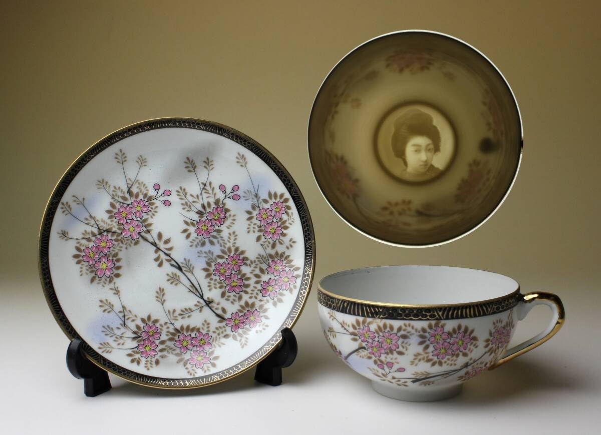 古い卵殻手エッグシェルティーカップ/芸者美人画桜肥蝶山/超絶細密画