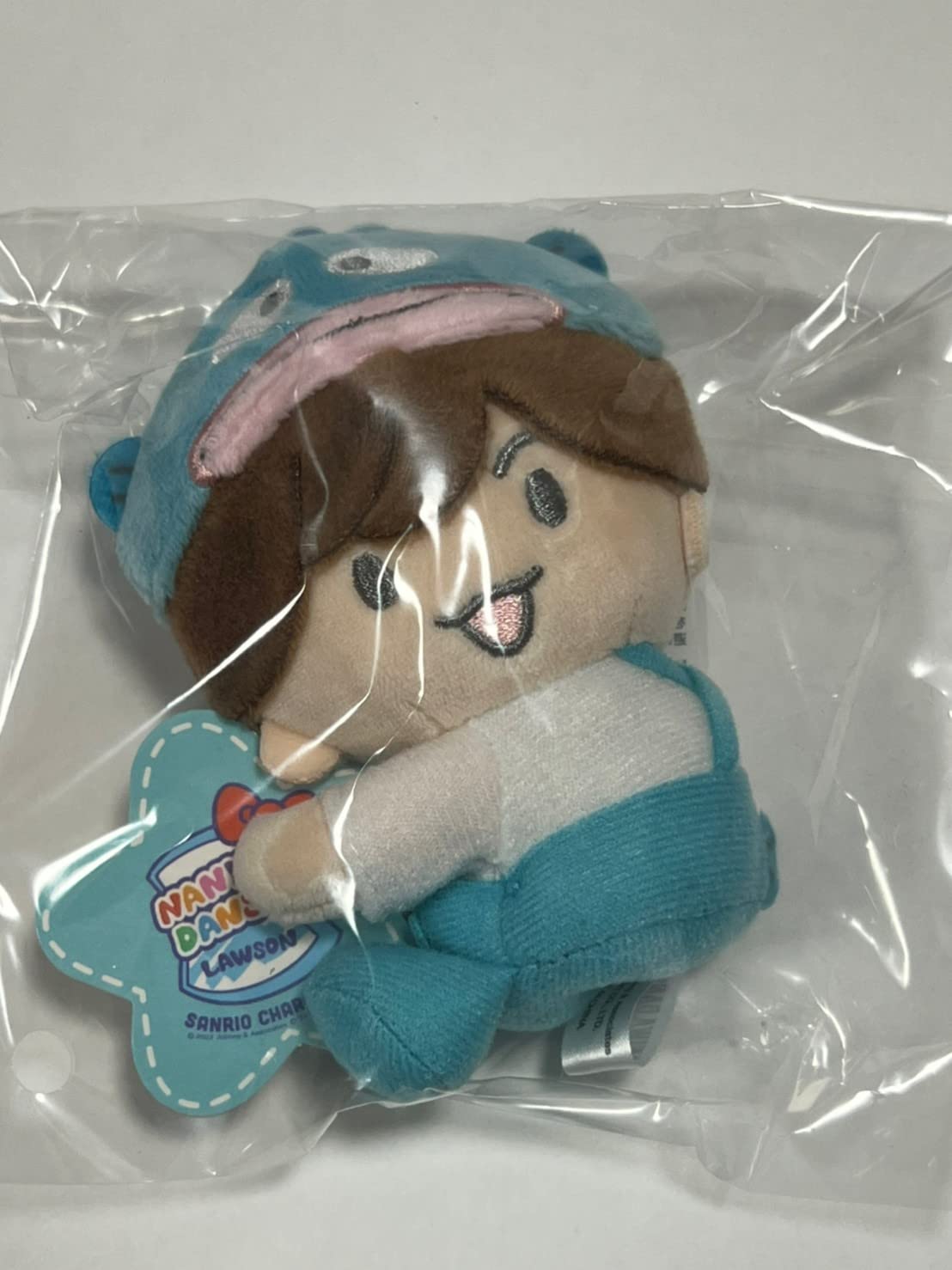 なにわ男子 特典 ちびぬい ローソン サンリオ クリップマスコット