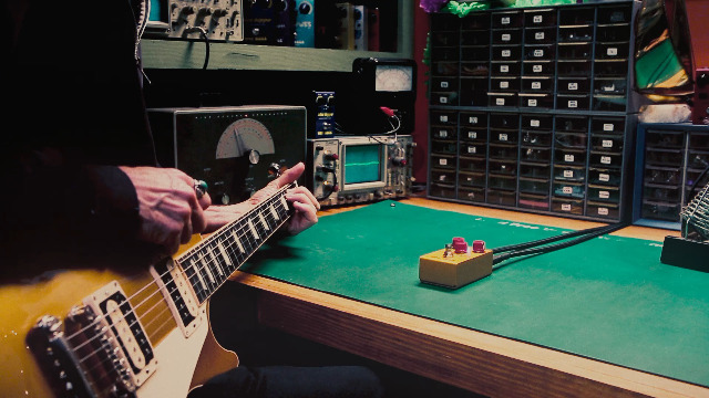 Amazon.com: Way Huge® Smalls™ Conspiracy Theory™ Professional