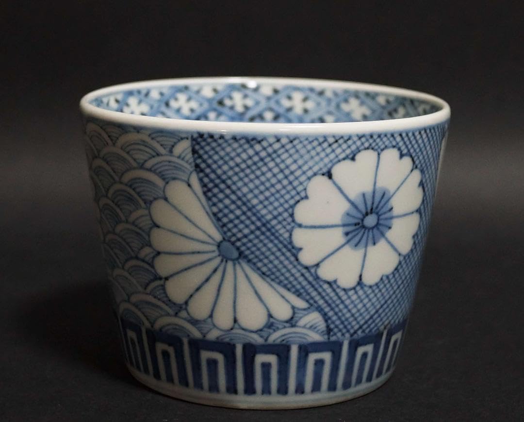 青磁染付蕎麦猪口① ＊古伊万里 ＊江戸時代中期 ＊渦福銘