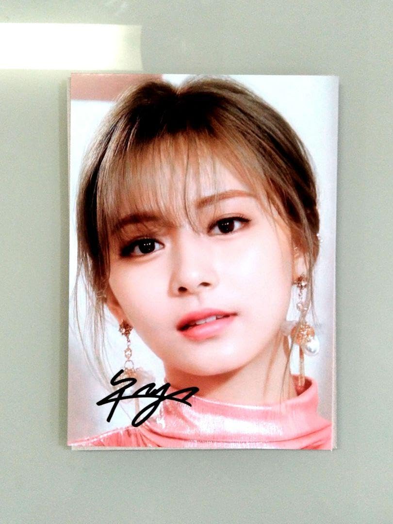 ツウィ直筆サイン入り2Lサイズ写真…Tzuyu…TWICE‥⑪