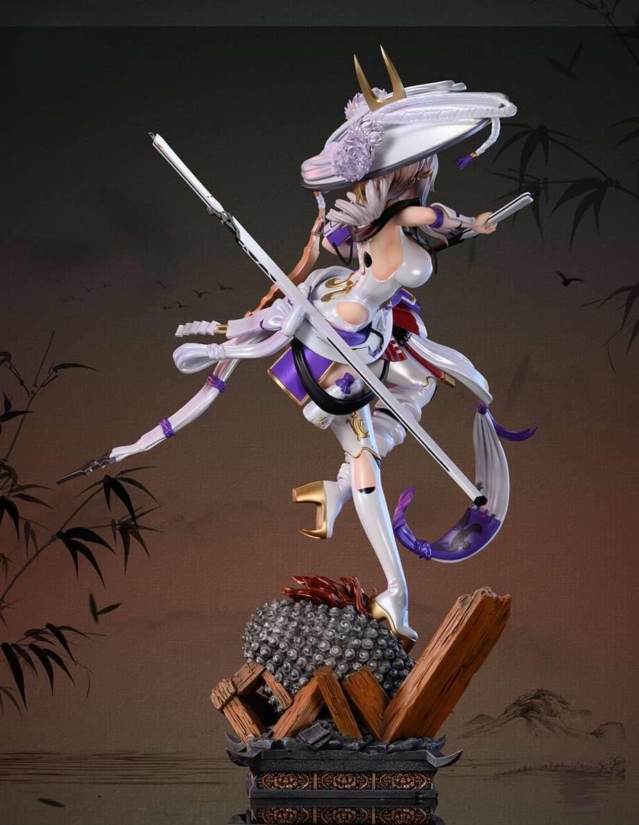 勝利の女神 NIKKE 紅蓮 フィギュア Amazon.co.jp: 勝利の女神 NIKKE