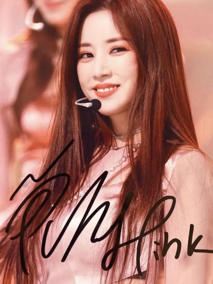 Apink ウンジ サイン入り ポロ写真 トレカ Amazon.co.jp: SHINHA