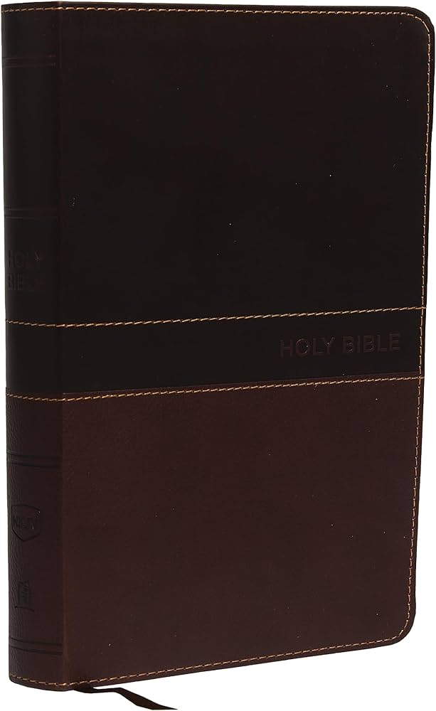 NKJV, Deluxe Gift Bible, Leathersoft, Tan, Red Letter, Comfort