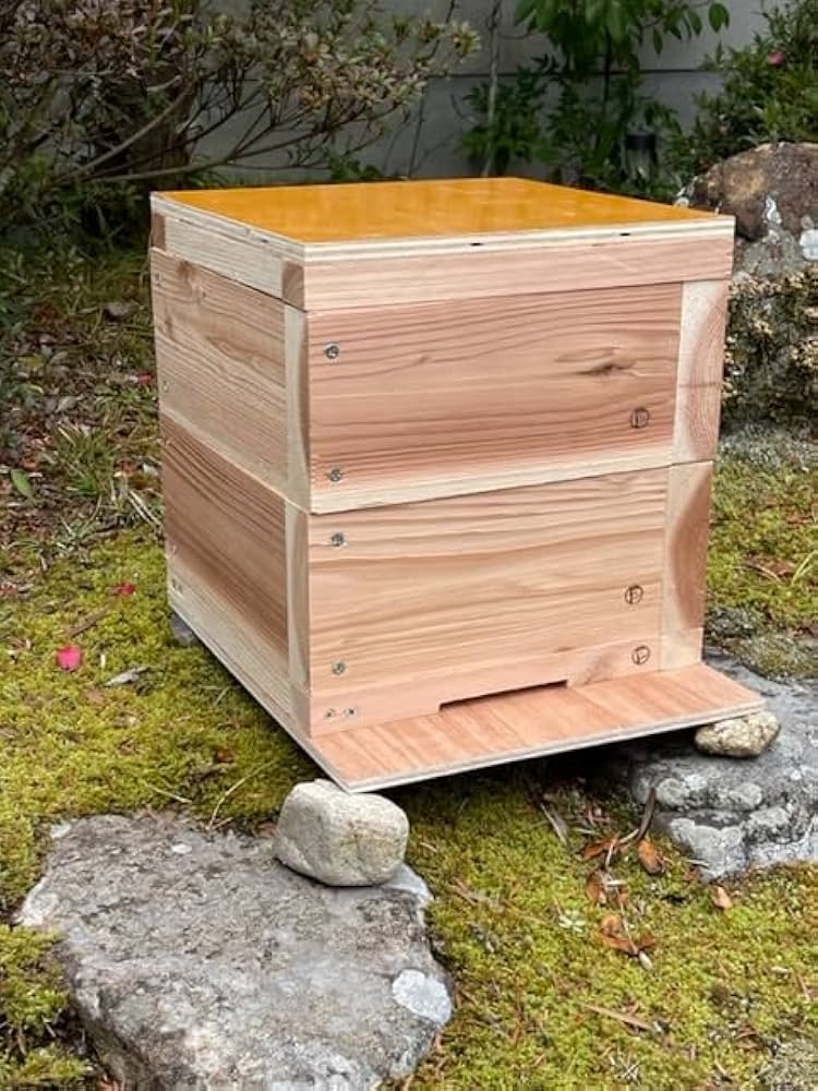 日本ミツバチ用巣箱 重箱式 キンリョウヘンおまけ