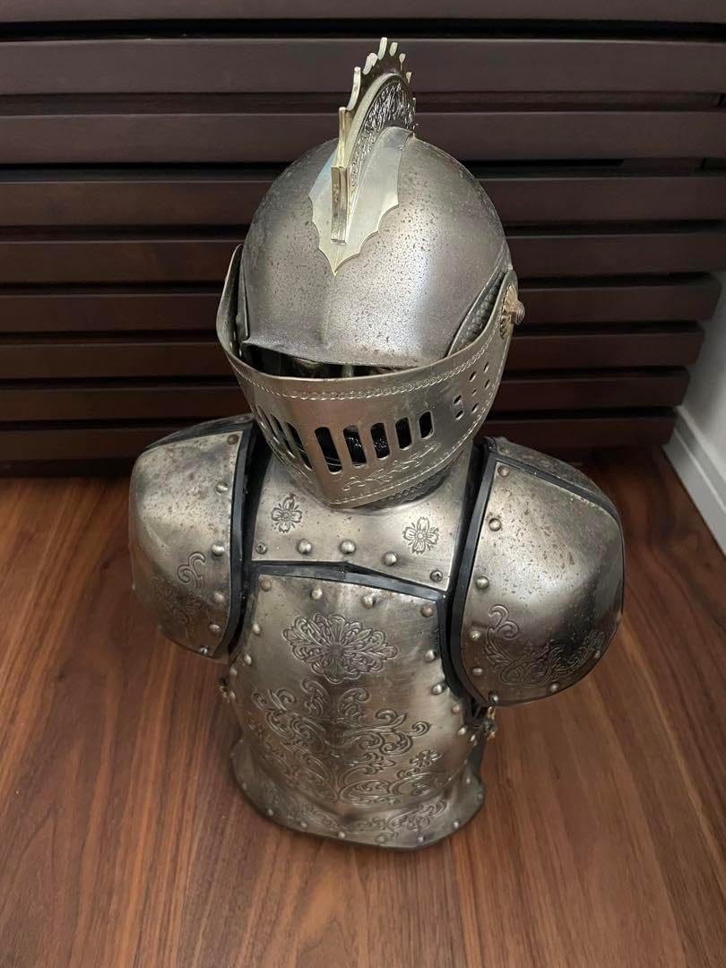 ニッカウイスキー デキャンタ ボトルケース西洋甲冑 騎士 鎧