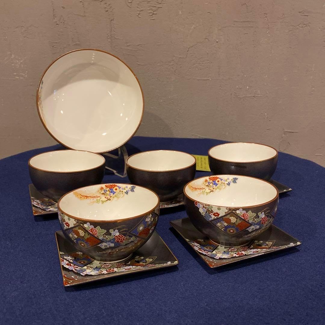 九月の特売品】紀州焼 葵窯 初代 寒川栖豊作 那智黒茶碗