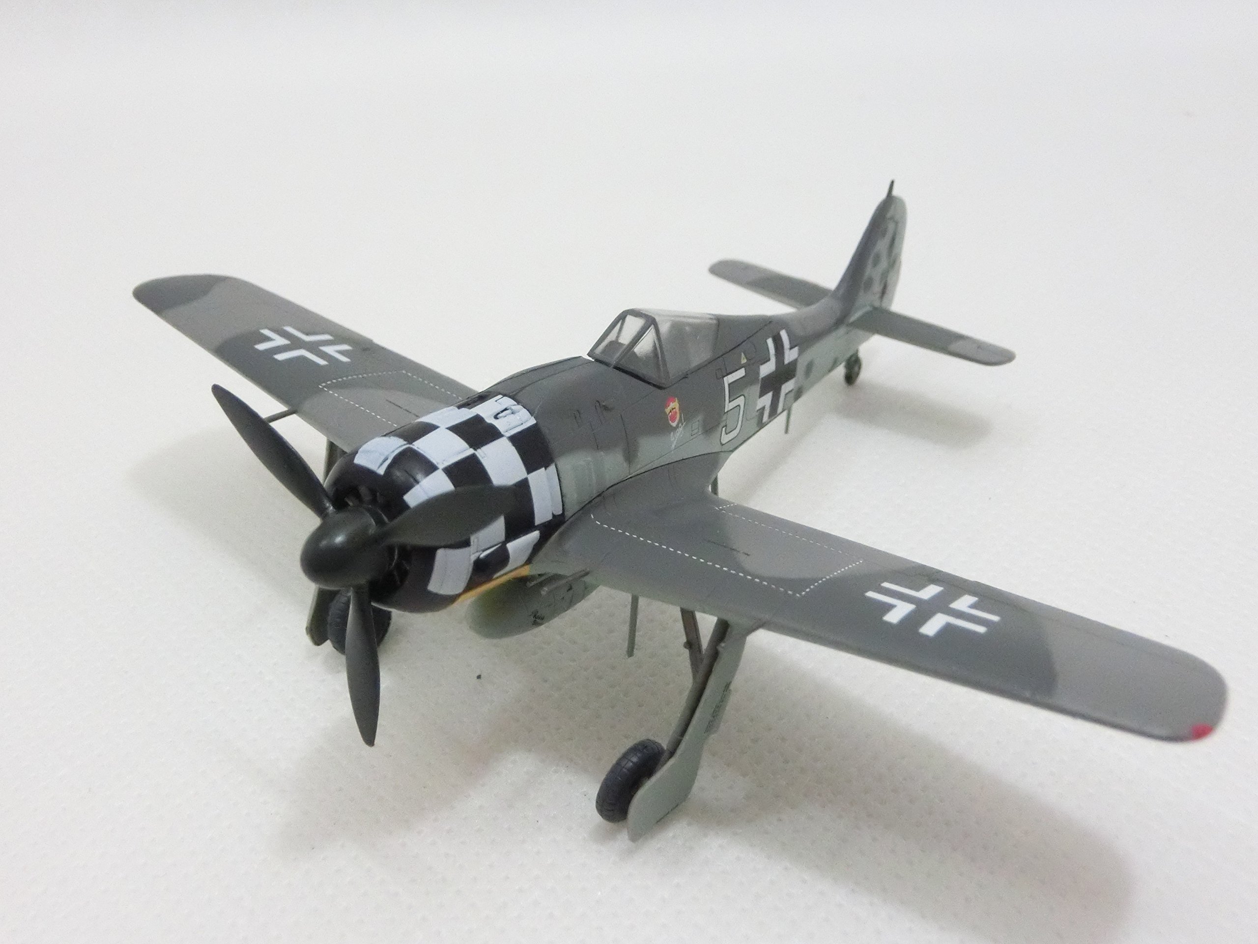 EPO製 フォッケウルフFw190A 迷彩PNP（V2）1120mm 飛行機 戦闘機