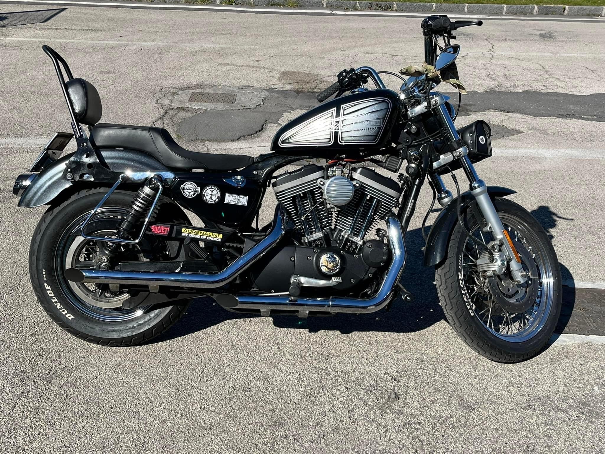 サイモンカスタム（Simon Kustom Amazon.com: Motorcycle Gas Tank