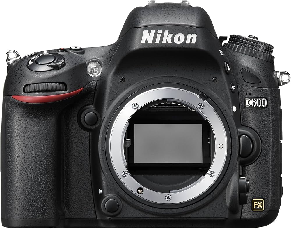 Amazon | Nikon デジタル一眼レフカメラ D600 ボディー D600